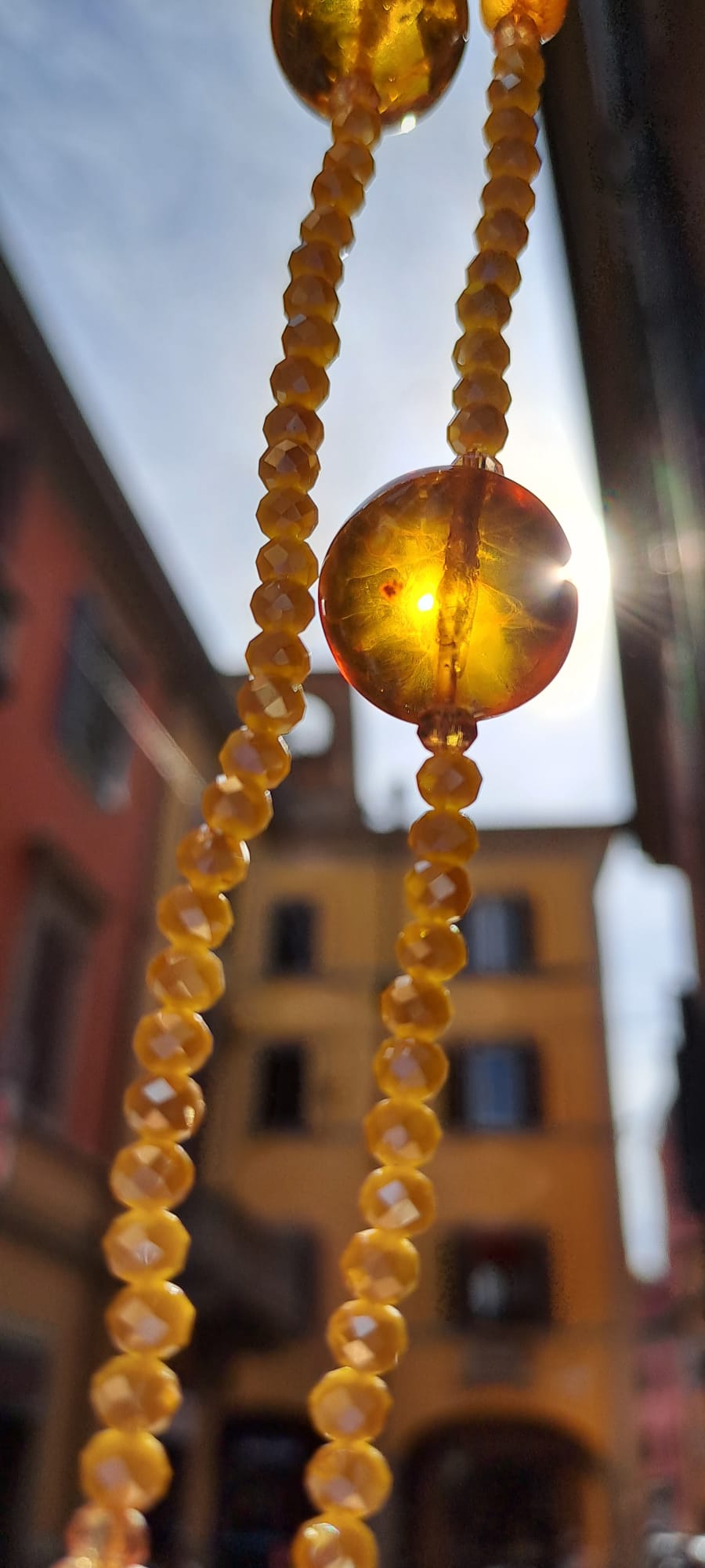 collaneingiostra GIALLO con AMBRA LUCIDA, AMBRA SATINATA E CRISTALLI